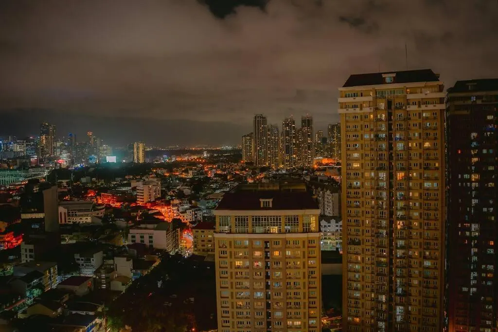 Mandaluyong 2 Bedroom Condo For Rent Manila