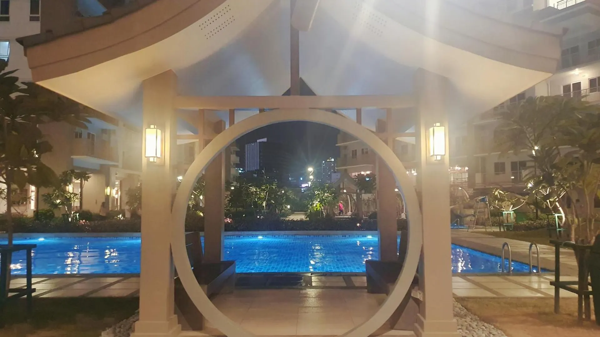 Mandaluyong 2 Bedroom Condo For Rent Manila